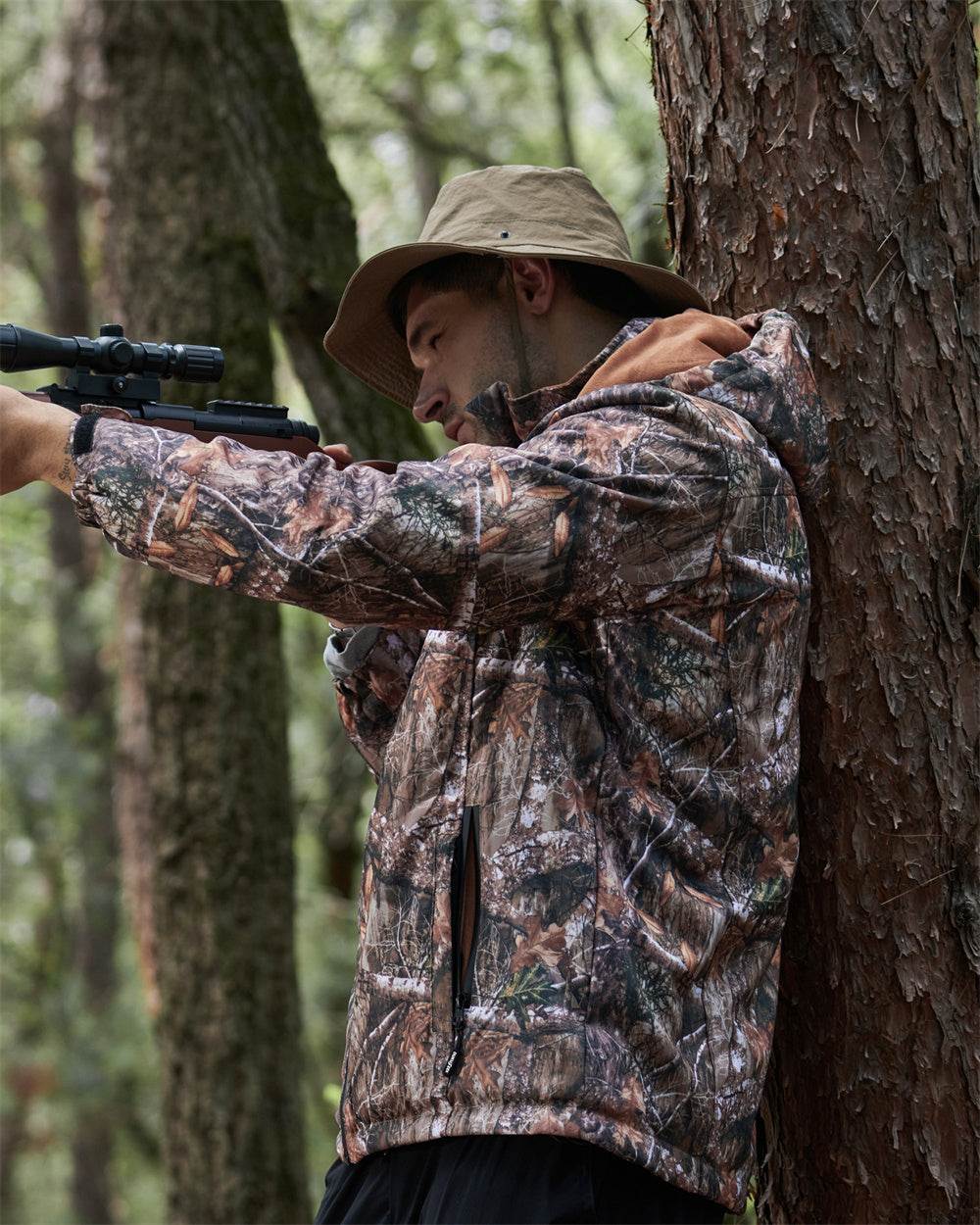 DUKUSEEK Camo Heated Jacket for Men with Detachable Hood Rechargeable 7500mAH Battery for Winter Hunting