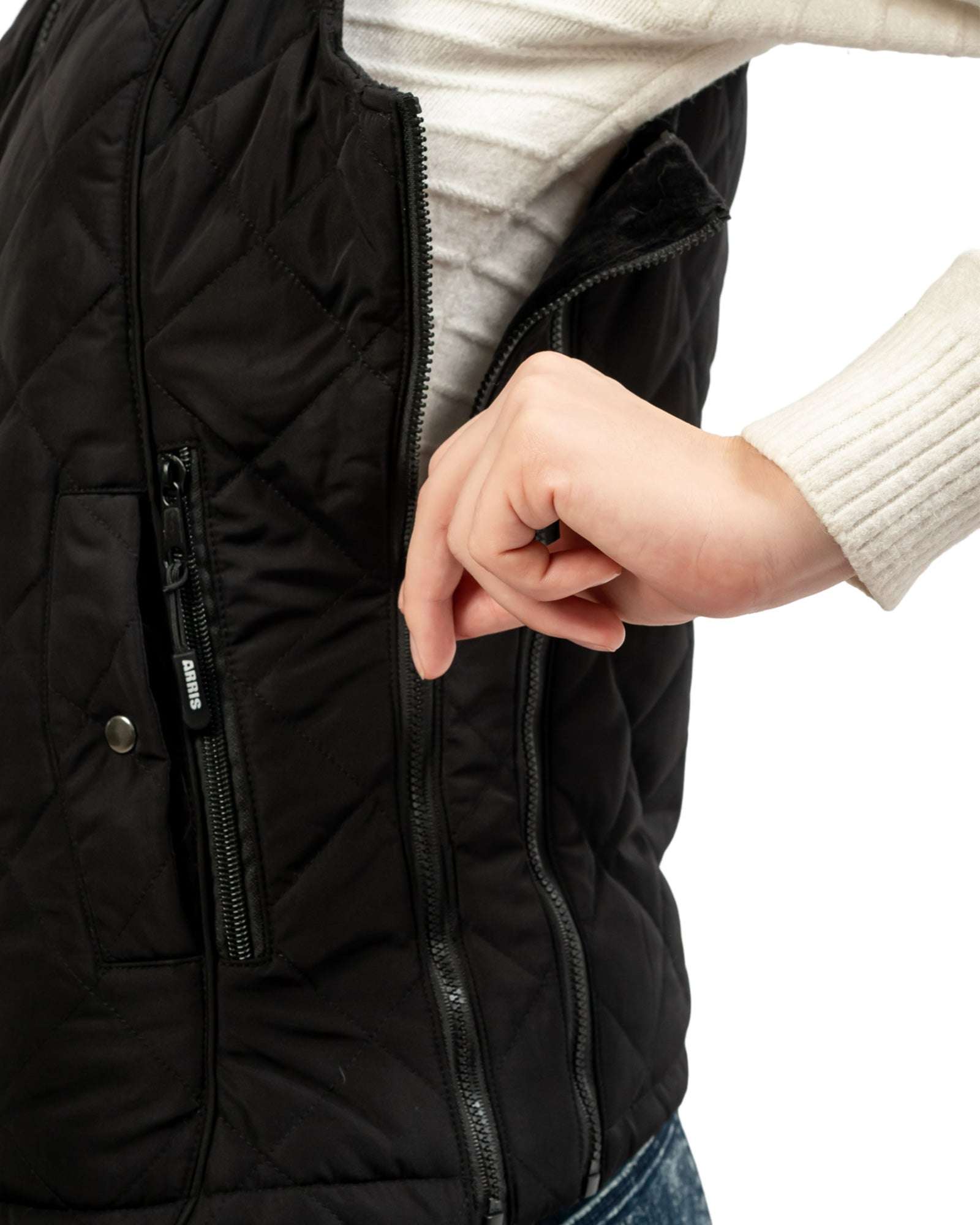size adjustable vest with detachable size panels